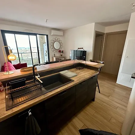 Lejlighed Charmant T2 Au Coeur De La