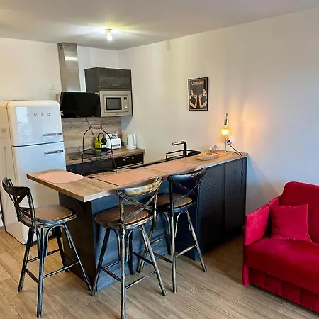 Charmant T2 Au Coeur De La Furiani