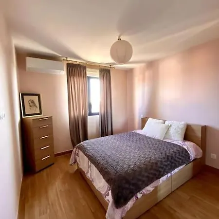 Charmant T2 Au Coeur De La Furiani