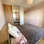 Apartment Charmant T2 Au Coeur De La