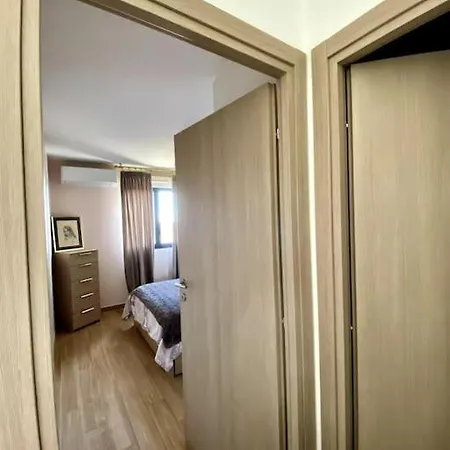 Charmant T2 Au Coeur De La 아파트